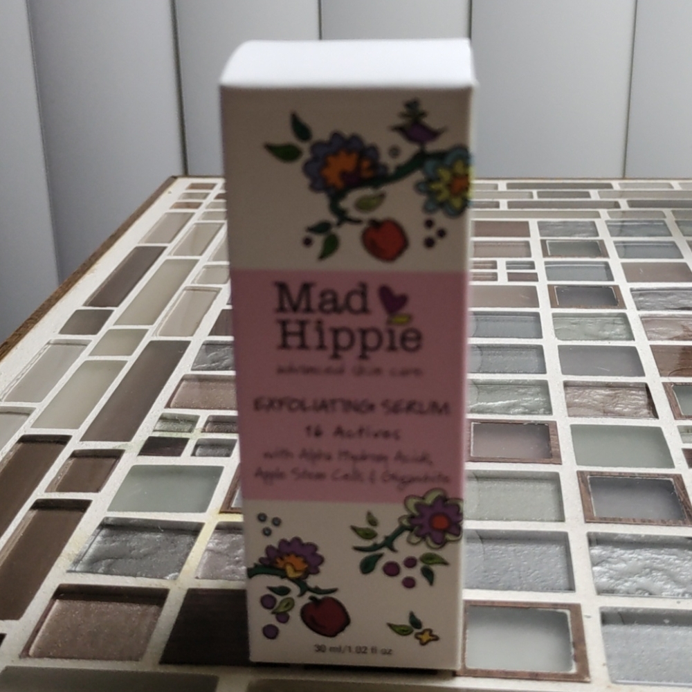 Mad Hippie Exfoliating Serum